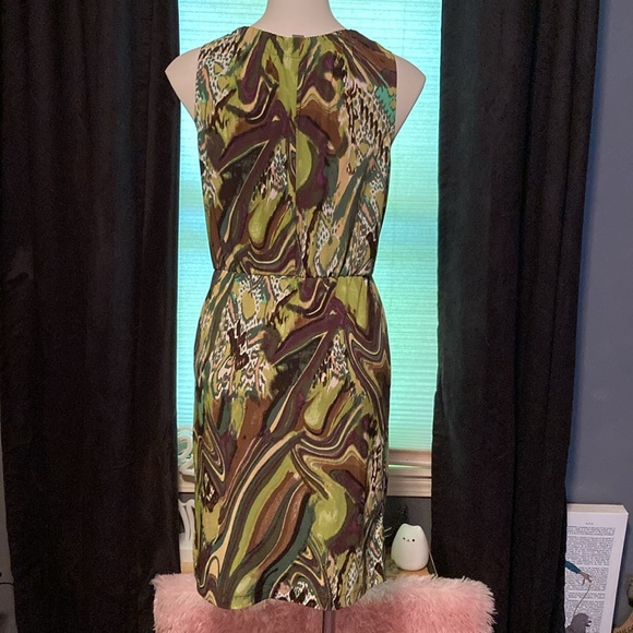 Rabbit Rabbit Rabbit acrylic pour pattern ruffle front gathered neckline dress 8 - Picture 6 of 8